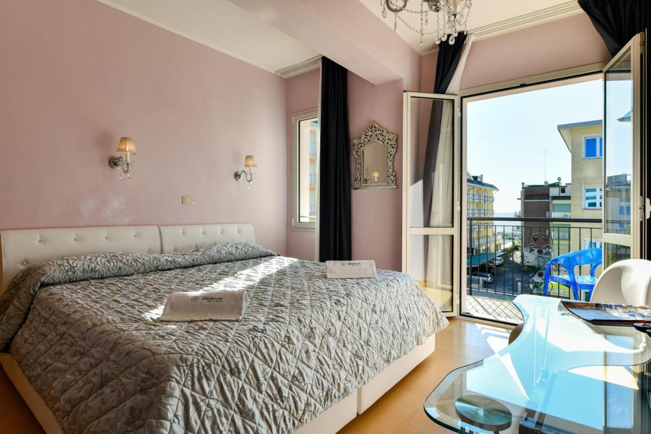 Hotel Boutique Blumarin Lido di Jesolo Exterior photo