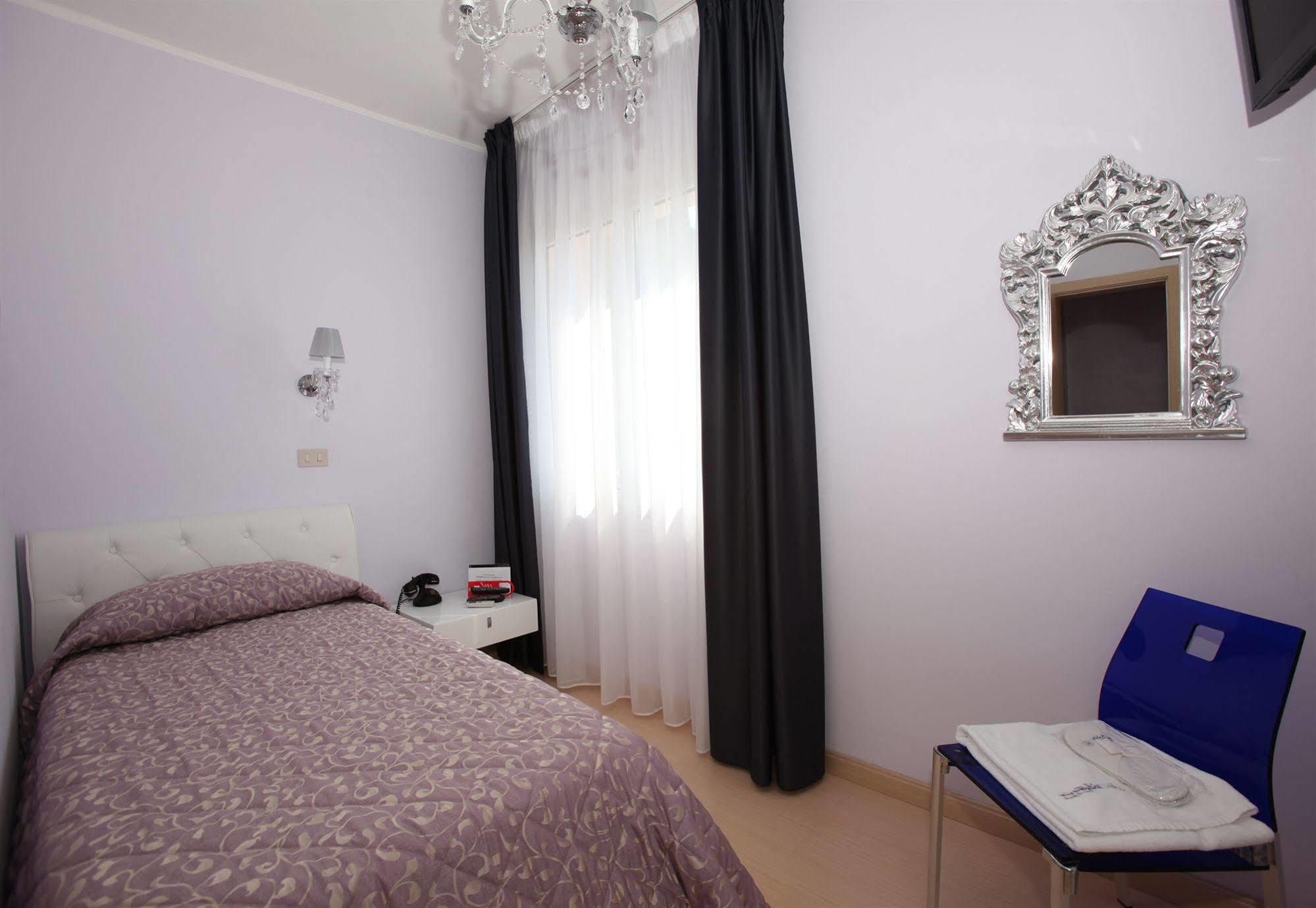 Hotel Boutique Blumarin Lido di Jesolo Exterior photo